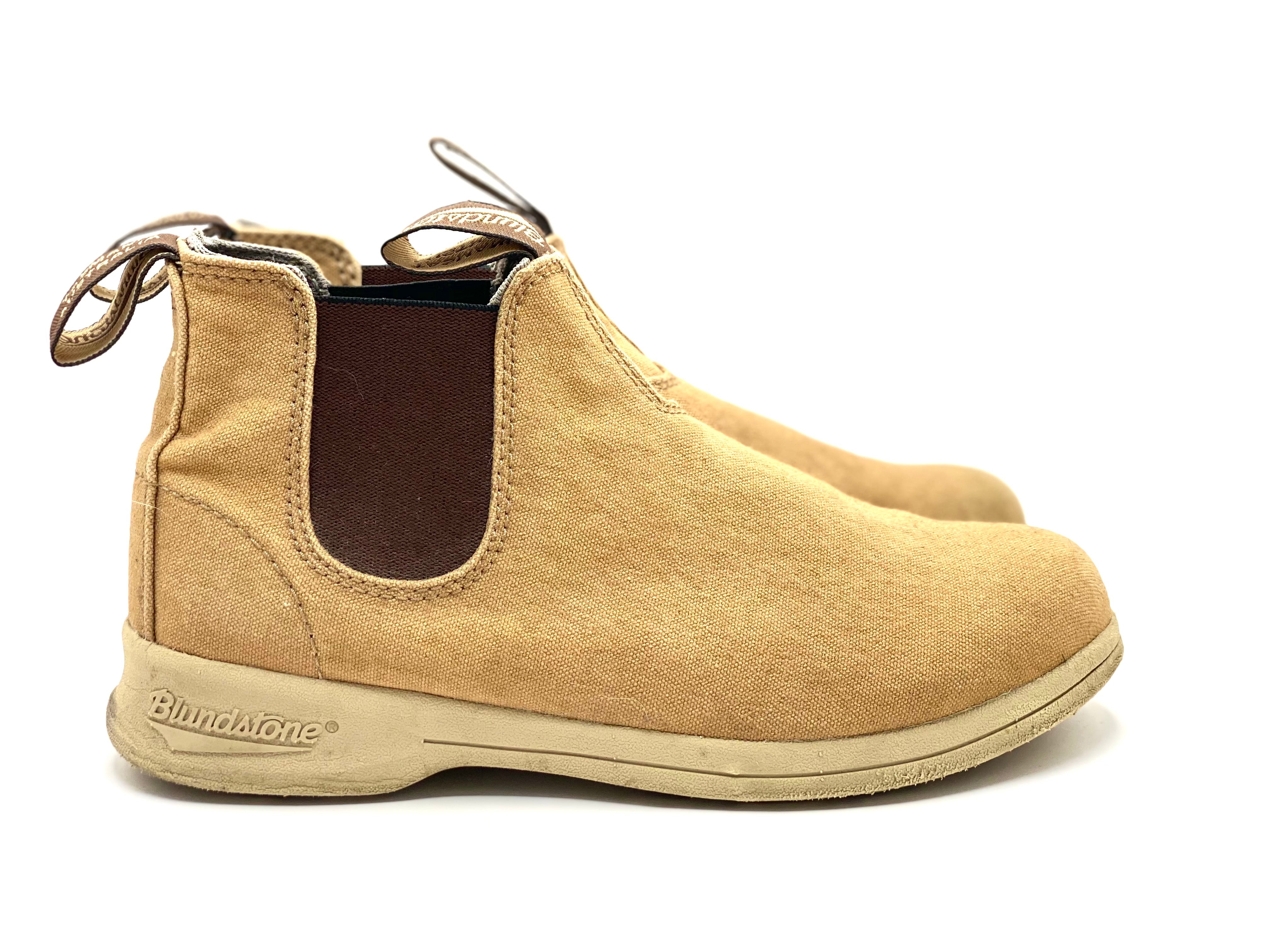 Blundstone Canvas Chelsea Boot